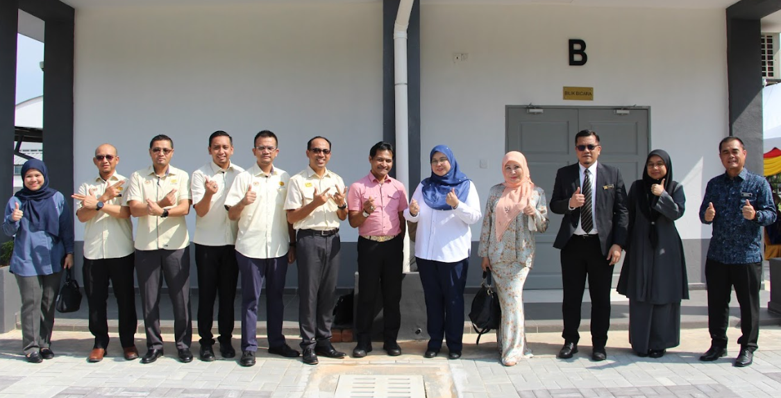 MAJLIS PENYERAHAN BANGUNAN